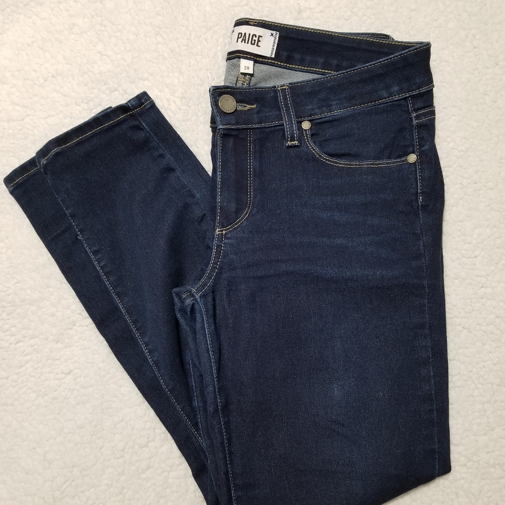Paige Verdugo Crop Jean Mid-Rise Dark Denim